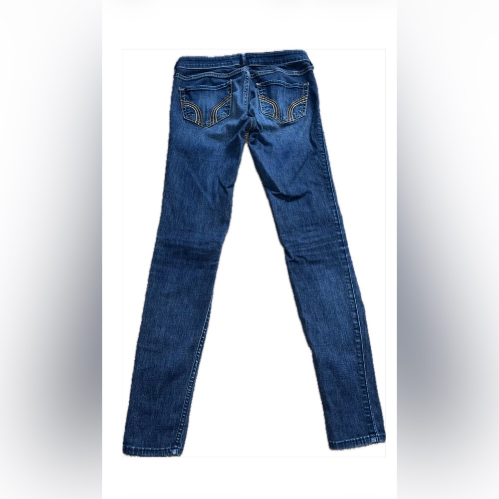 Hollister Dark Wash Skinny Jeans - Picture 4 of 5